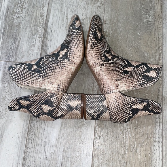 Steve Madden Booties - Picture 4 of 7